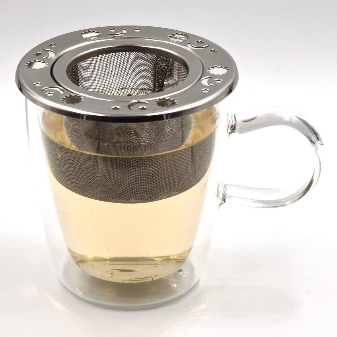 Norpro decorative tea infuser front in-use view