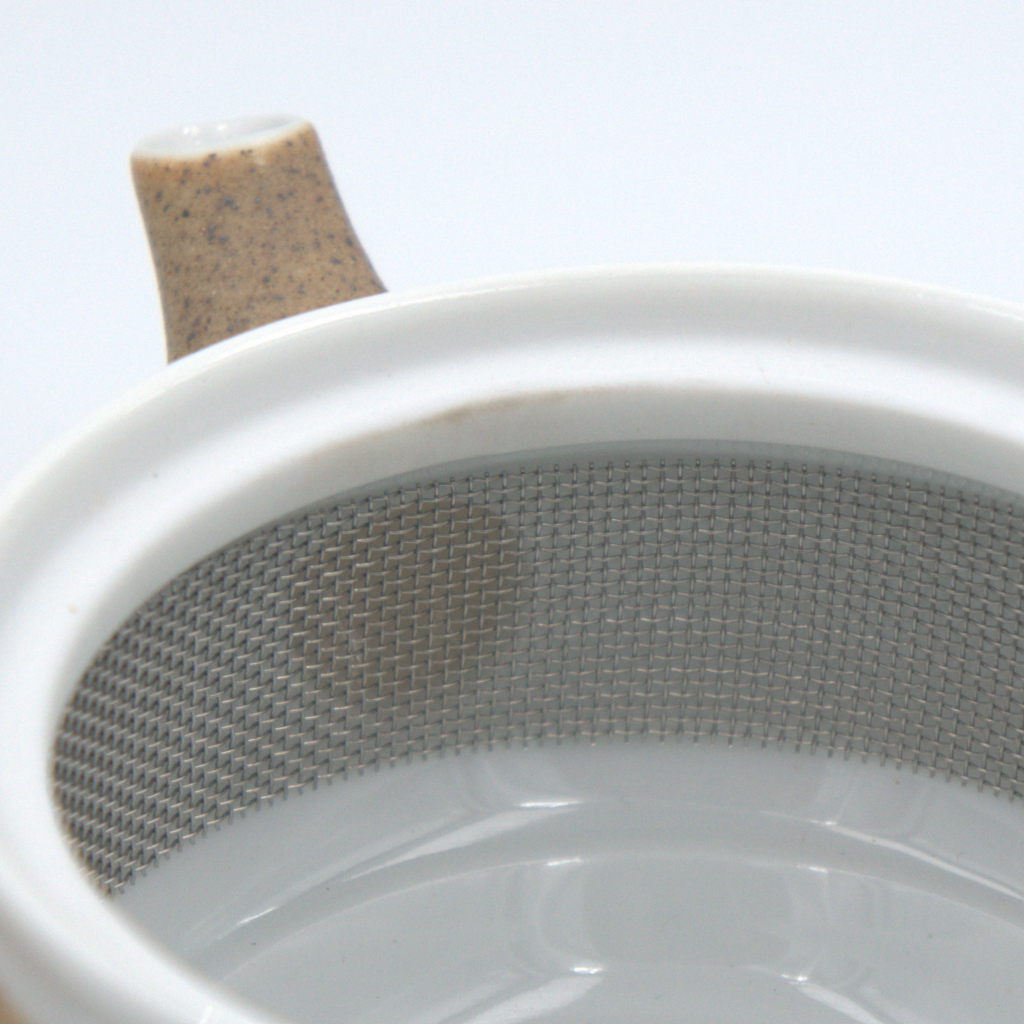 Tea Set with Canister infuser detail view
